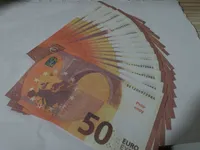 Gro￟handel Prop Money Fake Euro Gold Paper Euros Banknoten St￼ck Preise 003 Rechnungen 50 M WGLGH