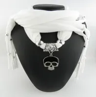 أحدث الأزياء للسيدات وشاح المصنع المباشر مجوهرات الكريستال الجمجمة الأوشحة النساء الأذواق قلادة الأذواق 7551773