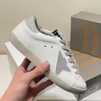 Italia Sneakers Super Star Canvas Shoes Shoes Luxury Golden Wituil Classic White Do-Old Dirty Leather Designer Womenman Casual Shoe New Release