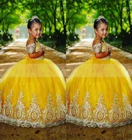 2022 vestido de esferas amarelo mini quinceanera vestidos pequenas crianças bordadas com mangas de ombro de meninas vestido de graduação de concurso Tee1514016