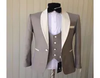 Cheap Light Grey Groom Tuxedos Three Piecs Ivory Shawl Collar Blazer Groomsmen Mens Wedding Suits Custom Made JacketPantsVestt3760090