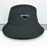 Hats Designers Caps Mens Bonnet Beanie Bucket Hat Womens Baseball Cap Snapbacks Beanies Fedora Fitted Hats Woman Luxurys Design Chapeaux