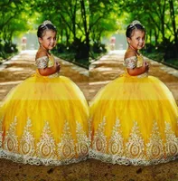 2022 vestido de esferas amarelo mini quinceanera vestidos pequenas crian￧as bordadas com mangas de ombro de meninas vestido de gradua￧￣o de concurso Tee7694576