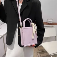 Totes 2022 New Trend Fashion Female Small Totes Bag PU Leather Shoulder Luxury Handbags Bags for Women Bag Y2211