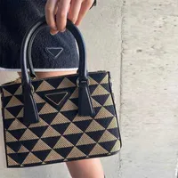 Shoulder Bags Galleria Luxurys Designer Bag Ladies Handbag Leather fabric triangle pattern Women Crossbody Tote Top Quality Newest Symbole