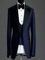 Custom Made Navy Blue Groom Tuxedos Peak Lapel Groomsmen Mens Wedding Dress Popular Man Jacket Blazer 3 Piece SuitJacketPantsVe2875465