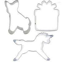 Baking Moulds Dogs Horses Gift Boxes Shapes 3 Pieces Biscuit Cutting Molds Tools Cake Decorating Soft Candy Tools.