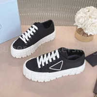 48% discountTop Designer Sneakers Gabardine Nylon Casual Shoes Women Loafers Brand Wheel Trainers Luxury Canvas Sneaker Fashion Platform