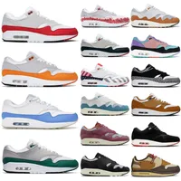 OG 1 87 Running shoes max 1s 87s designer sneakers baroque brown pink sketch parra patch monarch saturn gold airmaxs Mens trainer sports