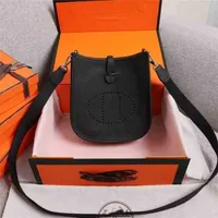 herme mini tote evelynes Designer Handbag 2022 Spring New Versatile Fashion Messenger Shoulder Bag Leather Cow Leather Bag Bucket Bag KP9D