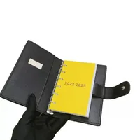 2022 Passport Memo محافظ حقيبة حقيبة متوسطة الأجندة حلقة صغيرة غطاء محفظة على محفظة Canvas R20105 20005 6 C233G