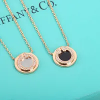 2023Circle Double T Necklace Women's Sterling Silver Fashion Jewelry Letters Simple22niankuan1