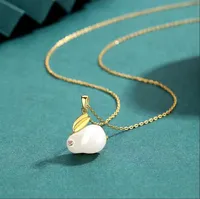 Classic Titanium steel Rabbit Pendant Necklaces 18K gold plated White Jade women Luck choker necklace Designer Jewelry TI08