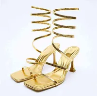Sandalias Mujeres Tacones altos zapatos 2022 Cintur￳n de espiral dorado Moda de moda Black informal Head Stiletto Pombs 2204128831869