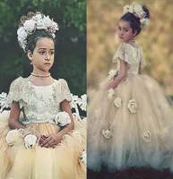2015 Vintage Flower Girl Dresses For Wedding Party Princess Kort ￤rmar Crew Flowers Lace Tutu Ball Gown Communion Girls Pageant6255521