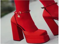 womens Dress shoes Luxury Designers Heeled sandals Medusa Aevitas Crystal Embellished Ankle strap satin 155CM chunky heels platfo6230480