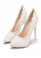 Perles romantiques Chaussures de mariage en dentelle blanche pour mariée 95 Chaussures nuptiales bon marché Talon pointu à orteil
