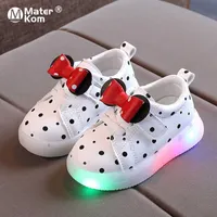 Sneakers Size 21-30 Baby LED Shoes for Girls Anti-slippery Luminous Sneakers Breathable Glowing Casual Sneakers Girls Led Light Up Shoes T220930