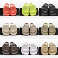 Designer Sandals Womens Slippers Flats Beach Shoes Loafers Sliders Colleettion Loafers Fashion Trends Rubber Slides Woman Mules Bone San sVm