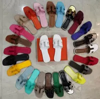 2022 Designer Women Slippers Ladies Luxury PU Leather H Sandals Outdoor Flat Bottom Shoe Sandal Party Wedding Shoes Retro Flip Flop Summer