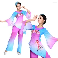민족 의류 클래식 댄스 Yangko Show 2022 팬 공연 허리 드럼 의상 스퀘어 전국 여성 노년 패션
