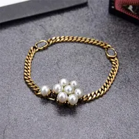 Vintage Pearl Letter Charms Bracelet Women Personality Flower Charm Jewelry Chain Bangles Fashion Designer Party Bracelets278w