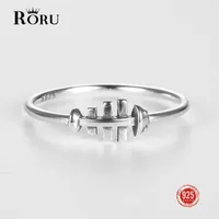 Cluster Rings RORU Cute Cartoon Fish Bone Design 925 Silver Small Finger For Women Girls Wedding Fine Jewelry Friendship Gift