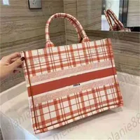 Fashion Designer Clutch Bag Letter Totes for Women Casual Embroidered Shoulder Luxury Purses Ladies Hands Travel Shopping s Purse Evening