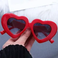 선글라스 파티 안경 웨딩 의상 고양이 여성을위한 심장 모양의 심장 유리질 덩어리