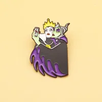 Brooches Cute Love Brooch And Enamel Pins Men Women Fashion Jewelry Gifts Anime Movie Novel Lapel Badges