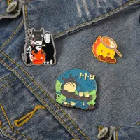 Broches Broches No Face Man Emage Émails Pins personnalisé Calcifer Scurecrow Cat Jiji Brooches Badge Cartoon Movie Animal Jeweloshops Dhnom