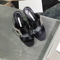 2022 أحذية مصممة فاخرة أحذية أعلى جودة الصيف نساء النعال الصنادل الموضة واسعة الحرير الحرير واحد في جميع أنحاء الصندال الكعب مع ZCB