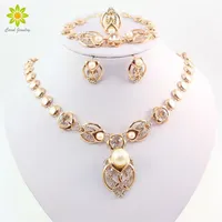 Gold Plated Imitation Pearl Wedding Costume Necklace Earrings Sets Fashion Romantic Clear Crystal Women Party Gift Jewelry Sets195J