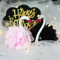 Abastecimento festivo de bolo de cisne coroa preta coroa de decoração de decoração de decoração manual asas de flores de flor de fogo flamingo