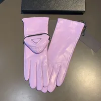 Gants de créateurs femmes mitènes en cuir chaud d'hiver avec de la mode de poche luxe de luxe maison femme gants cinq doigts en cachemire mitts tactile