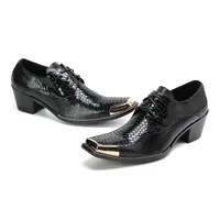 Zapatos para hombres hechos a mano de estilo italiano Cabeza de metal dorada Negro Negro de cuero Caza de cuero Hombres Lace-up Business/Party Zapatos