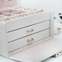 Lådor Bins Display Travel Case Portable Jewelry Box Pu Leather Storage Organizer Earring Holder Gift for Woman 1010