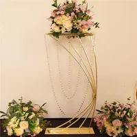 Decoraci￳n de fiestas 4pcs Shinny Gold Metal Bouquet Stand Center Grower Ratch Centropiece Flower Rack para Event Stage Birthday Home