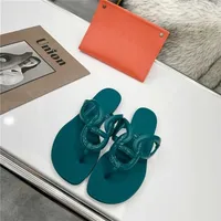 Herme Slippers Oran Oasis Designer Sandals glisse Egerie Sandales plates Cha￮ne Femmes Sliders Summer Beach H Jelly One Word Sanda