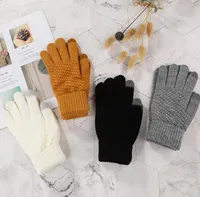 2pcs Autumn Winter Ladies 'Felas e luvas de lã Man Out Outdoor Solid Knitting Woman Fashion Five Fingers Glove S Rice Touch Tela Micola Luvas