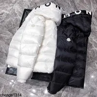 Diseñador de chaquetas para hombres para hombres Winter Salzman Down Parkas Light Windbreaker Soodie Black White Fuffer Outerwear Man Italia de lujo italiano JNWC