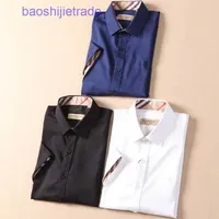 Projektant Casual Men Shirts Burbely Online Shop Oryginał Trzy standardowe haft koszulki z krótkim rękawem mężczyzn