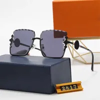 Frauen Sonnenbrillen Mann Laufsteg Sonnenbrille Polaroiddgläsersframe Square Metall Polarisierte Wickel Brille Italien Mode Adumbral Amberr mit Kasten