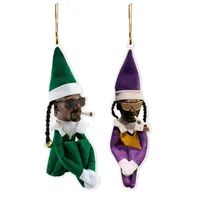 ELF de Navidad Baby Doll Snoop en una mu￱eca de mu￱eca de elfo de Navidad en una decoraci￳n doblada Oranmentos colgantes 1020 FY3995