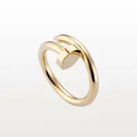 Pierścień paznokci Kobiety luksusowy projektant biżuterii Para pierścionki miłosne stal nierdzewna ze stali nierdzewnej Proces Process Process Akcesoria nigdy nie zanikają nie alergiczne
