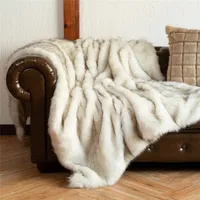 Koc battilo luksusowy faux futra koc zima zagęszcza ciepło eleganckie przytulne rzuty do łóżka na kanapie w kratę rozłożoną na home dekoracje 221018