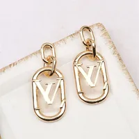 7 Style 18k Gold plaqu￩ des cr￩ateurs de marque de luxe Lettres Stud Pildons g￩om￩triques c￩l￨bres Femmes Long Strop Crystal Rignestone Pearl Earrin195s