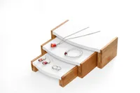 Caschetti per gioielli Prezzo di fabbrica Fashion Bamboo Table Orecchini per supporti per tre pezzi Nexklaces Propts Props Simple