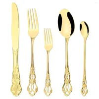 식기 세트 5pcs/set Royal Vintage Gold Stainless Steel Cutlery Set 나이프 아이스크림 스푼 케이크 포크은 제품 주방 식탁보