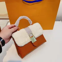 Soft Monograms 2022 Wool Winter Bag Locky Cream BB With M46318 Shoulder Canvas Bags Designer Luxurys Handbag